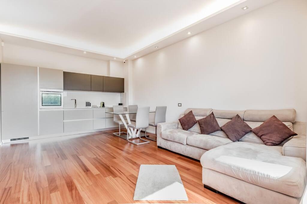 Luxury Apartment Front Of Cavalieri Hilton Hotel Rom Exterior foto